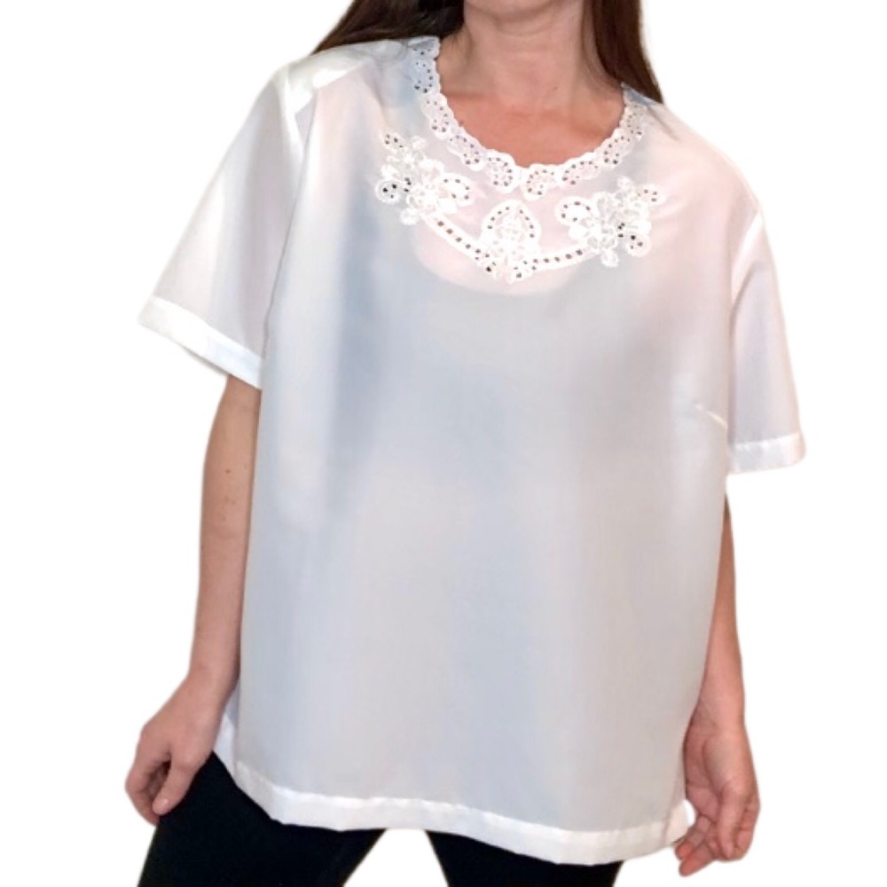 VINTAGE 90s White Semi Sheer Scalloped Cottagecore Minimalist Shirt Top 16/18 - Picture 3 of 10